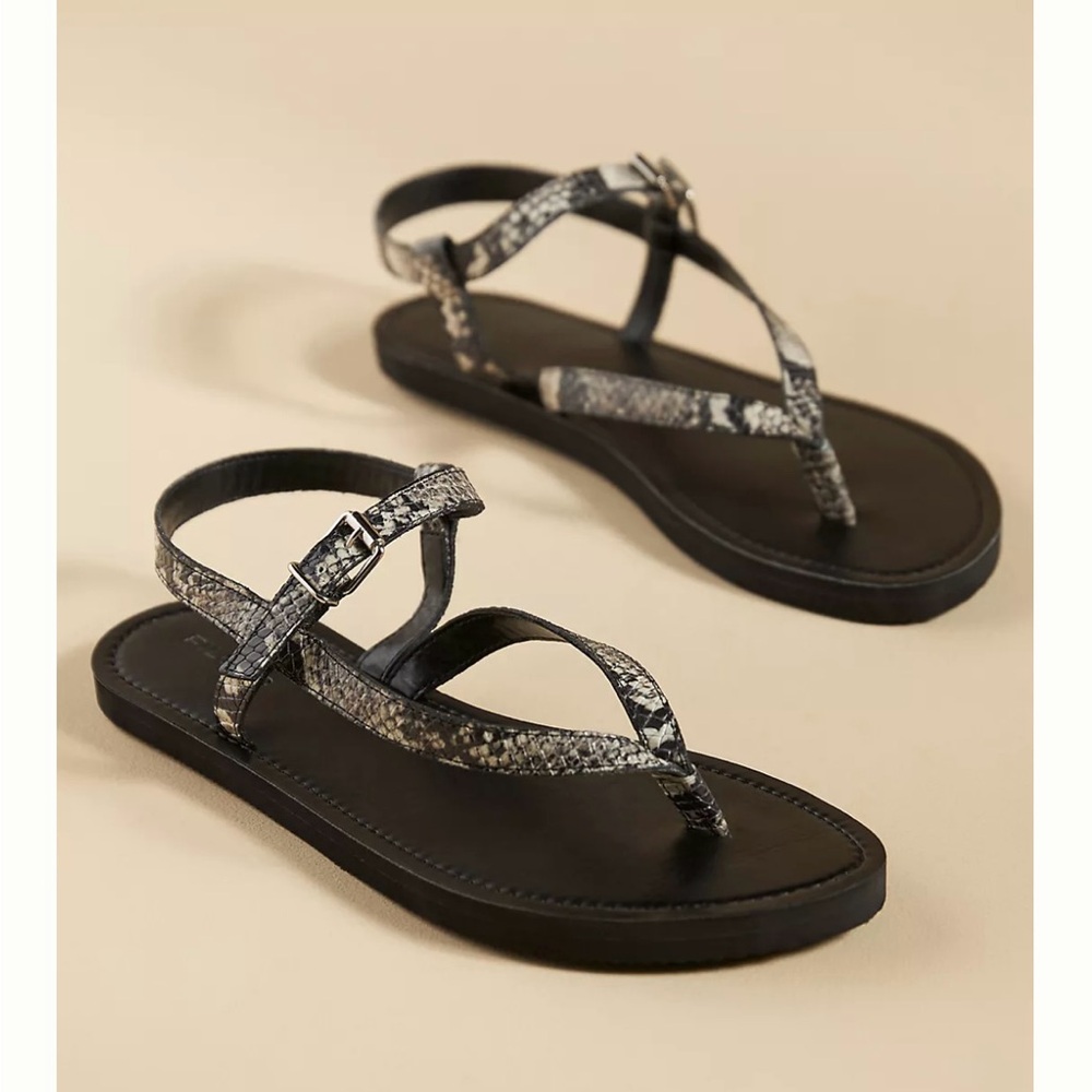 Pilcro thong sandals.